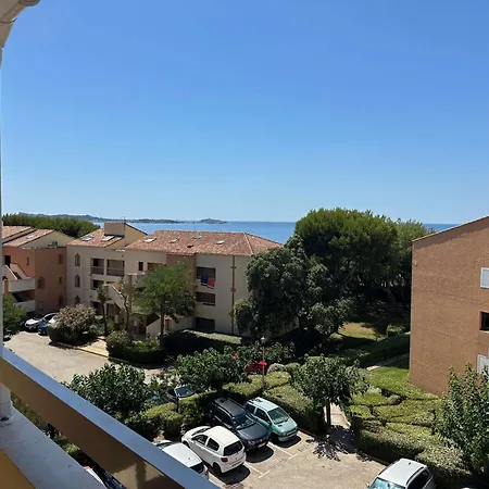 Cap - Coquet T2 Front De Dans Domaine Avec Piscine Et Tennis Mae-5634